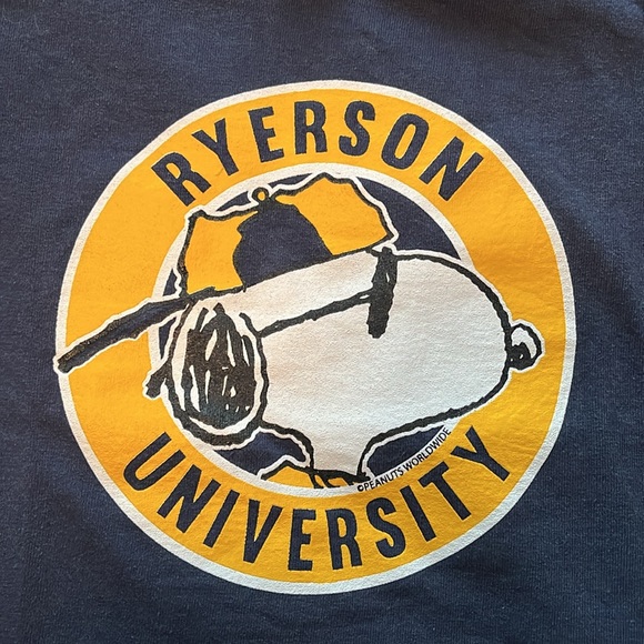 Snoopy Ryerson University kid’s t-shirt pre-TMU - Picture 2 of 3